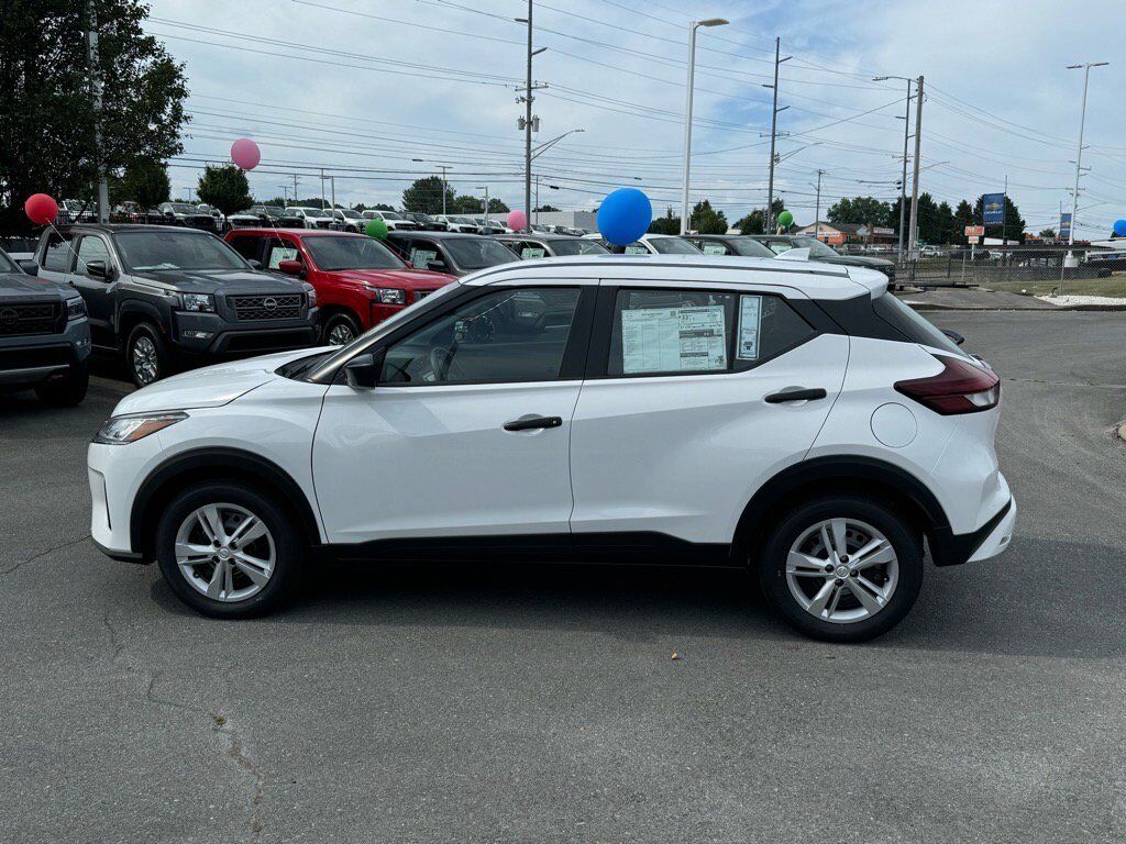 2025 Nissan Kicks Play S Johnson City TN 2025 Nissan Kicks Play S Johnson City TN
