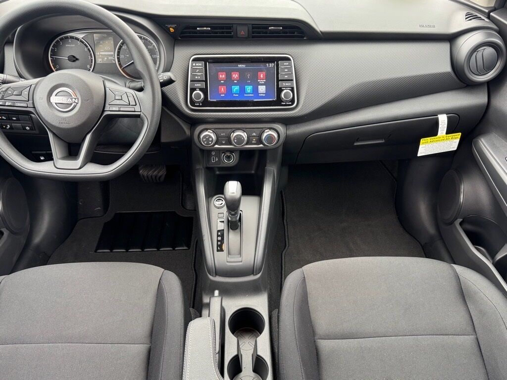 2025 Nissan Kicks Play S Morristown TN 2025 Nissan Kicks Play S Morristown TN