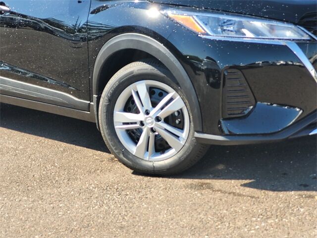 2025 Nissan Kicks Play S Roseville CA