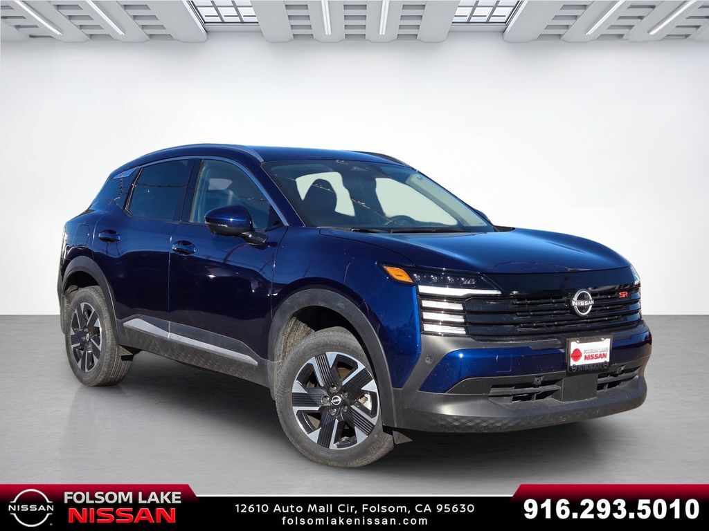 2025 Nissan Kicks SR 2025 Nissan Kicks SR