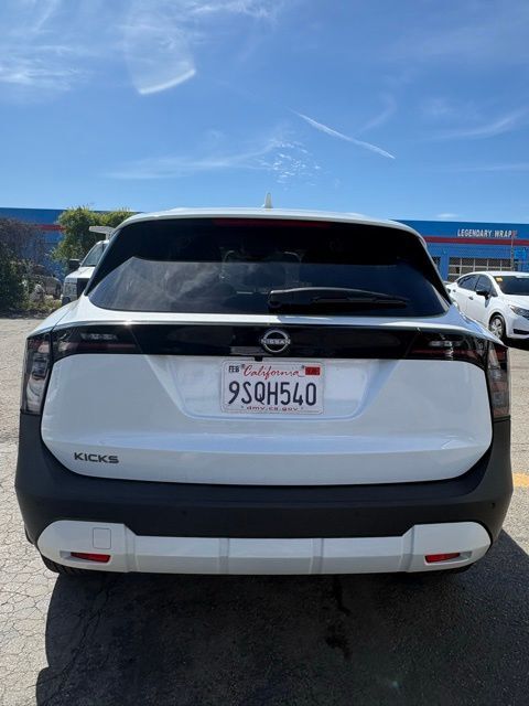2025 Nissan Kicks SV Huntington Beach CA 2025 Nissan Kicks SV Huntington Beach CA
