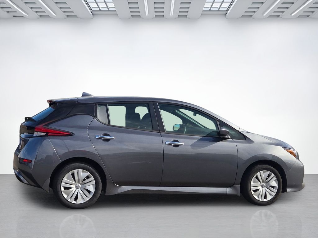 2025 Nissan LEAF S 2025 Nissan LEAF S