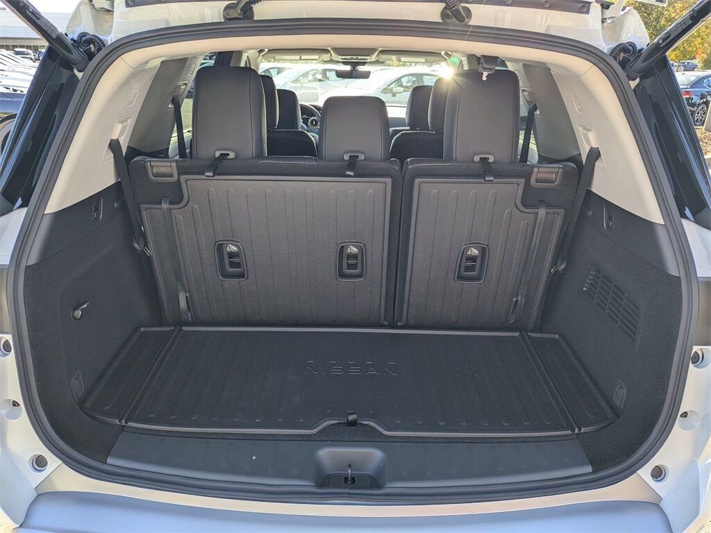 2025 Nissan Pathfinder Platinum Kennesaw GA 2025 Nissan Pathfinder Platinum Kennesaw GA