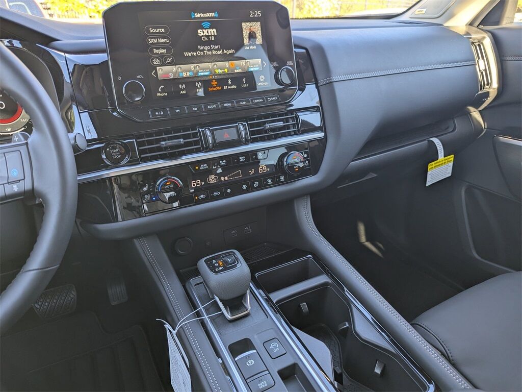 2025 Nissan Pathfinder Platinum Kennesaw GA 2025 Nissan Pathfinder Platinum Kennesaw GA