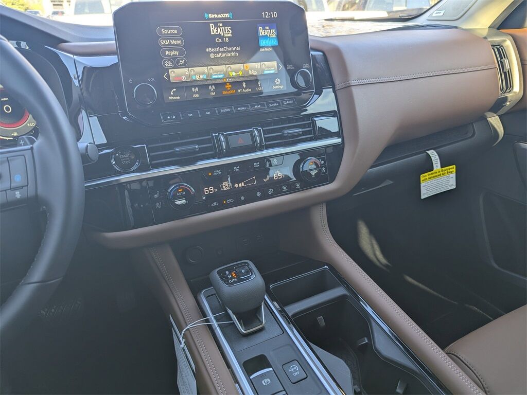 2025 Nissan Pathfinder Platinum Kennesaw GA 2025 Nissan Pathfinder Platinum Kennesaw GA