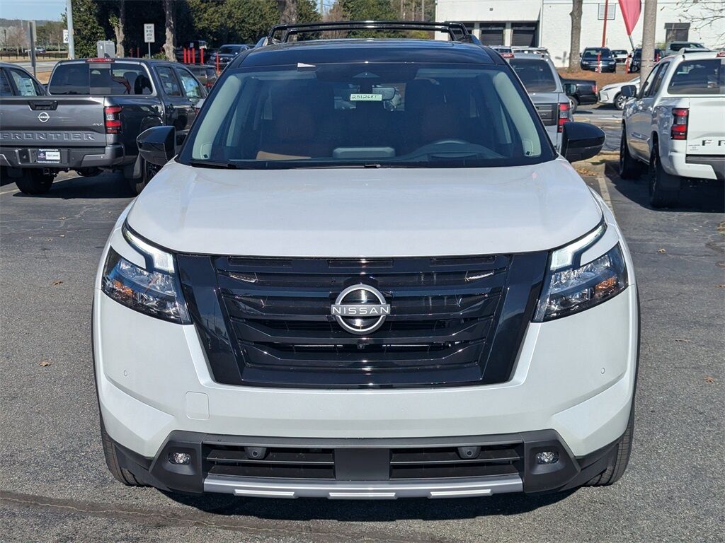 2025 Nissan Pathfinder Platinum Kennesaw GA 2025 Nissan Pathfinder Platinum Kennesaw GA