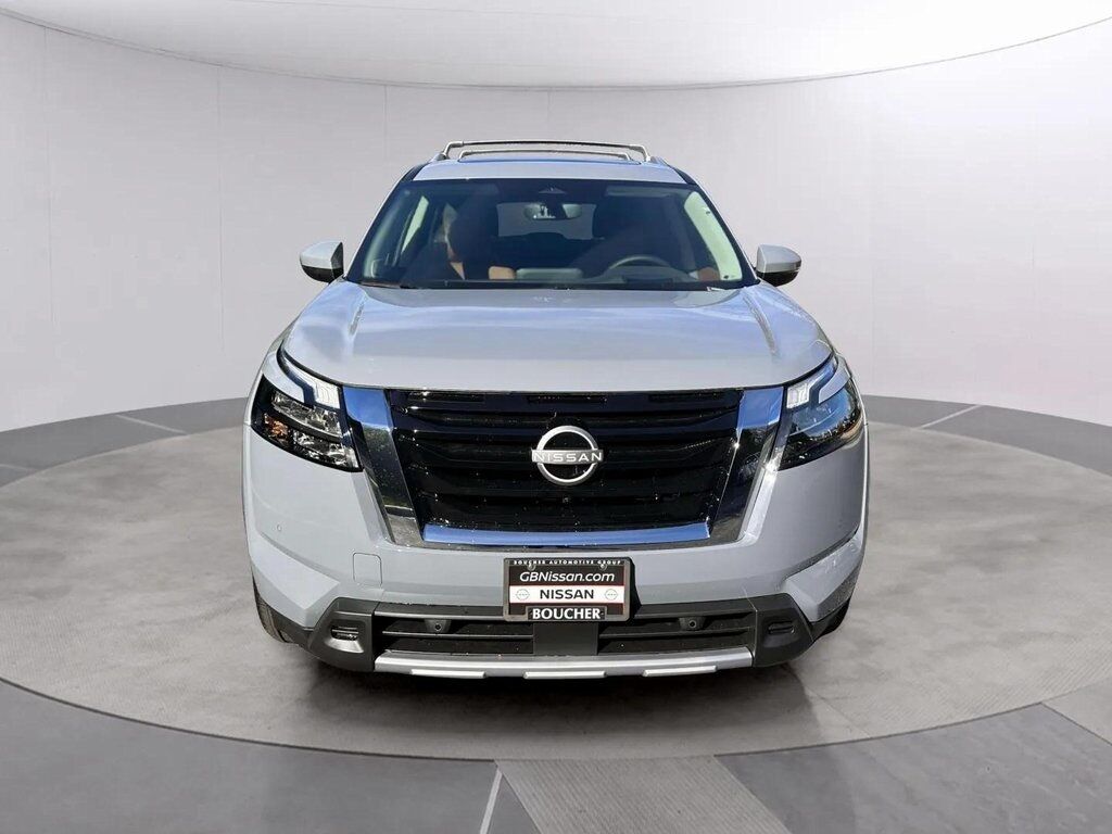 2025 Nissan Pathfinder Platinum San Clemente CA 2025 Nissan Pathfinder Platinum San Clemente CA