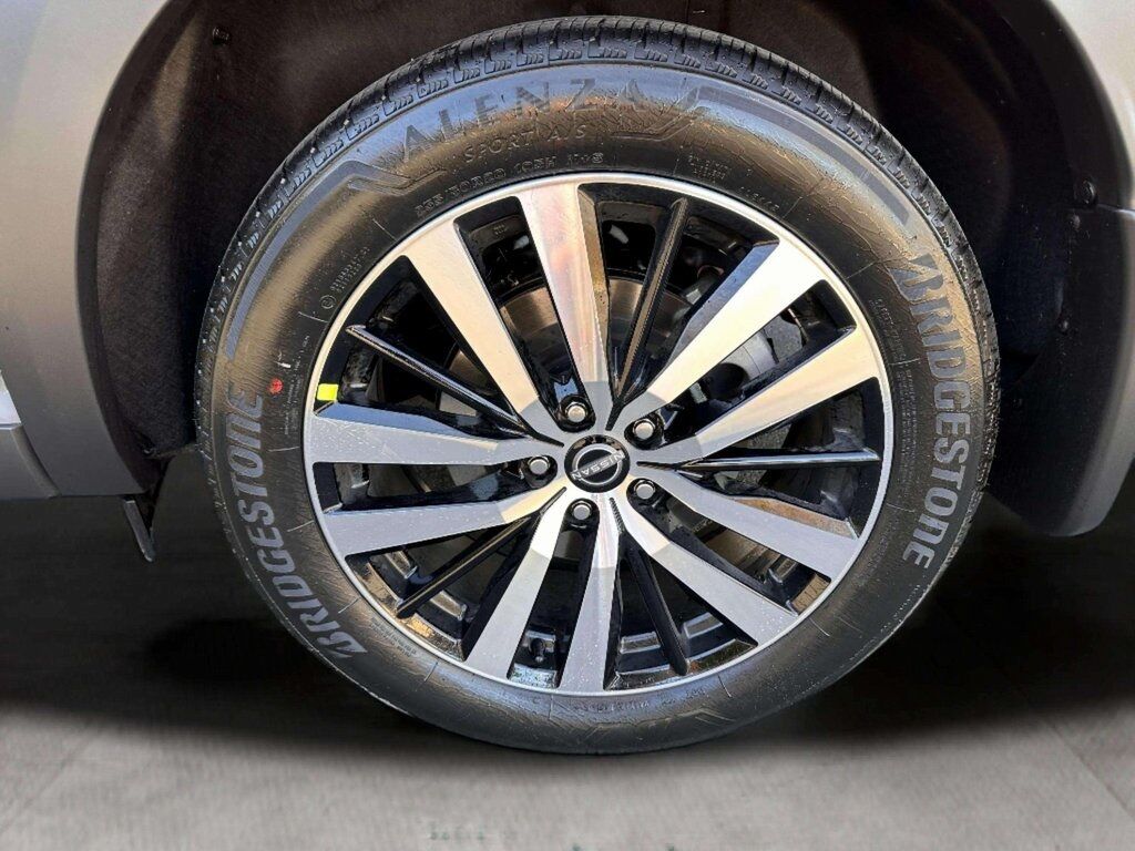 2025 Nissan Pathfinder Platinum San Clemente CA 2025 Nissan Pathfinder Platinum San Clemente CA