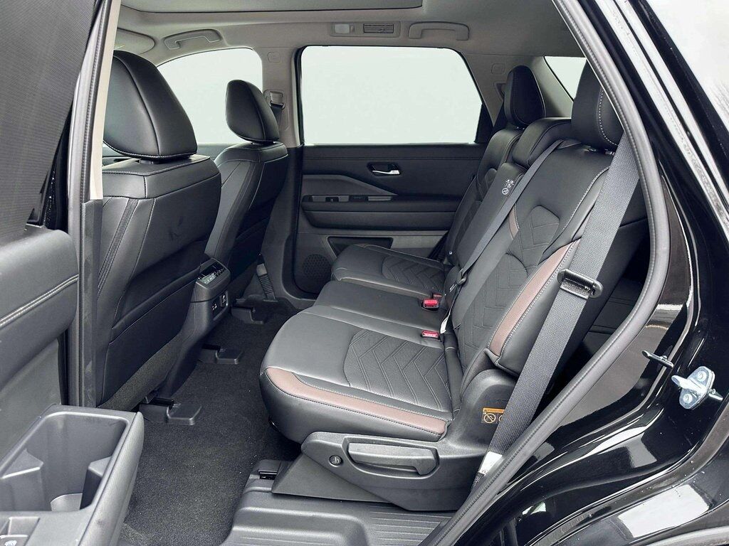 2025 Nissan Pathfinder Platinum San Clemente CA