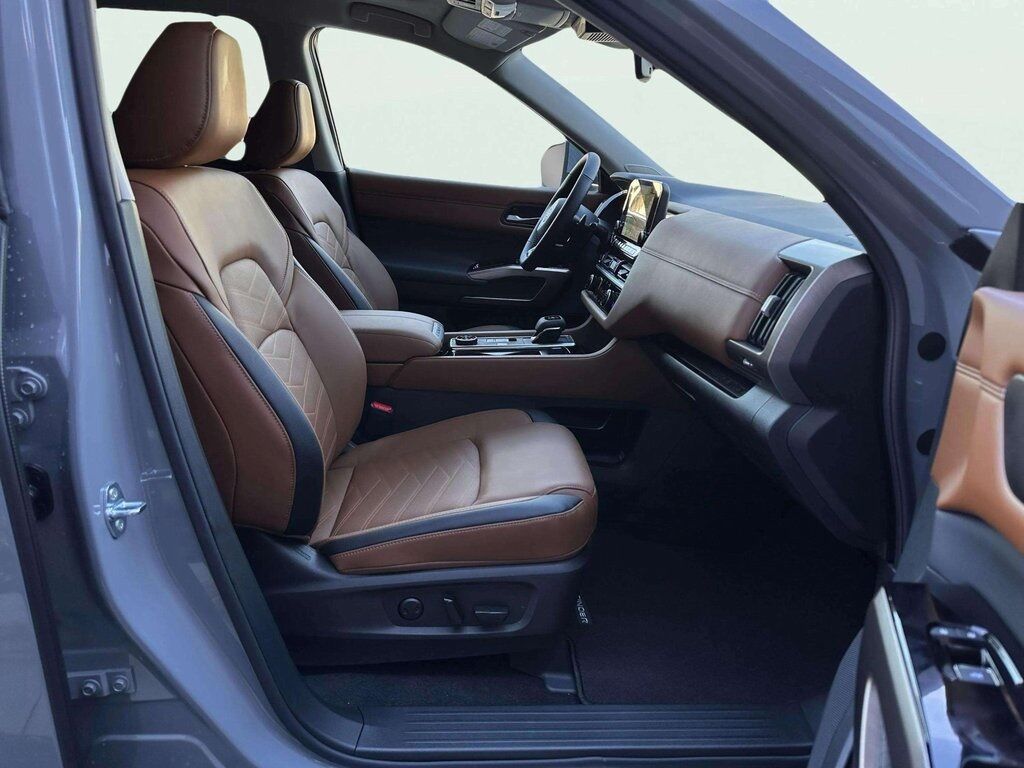 2025 Nissan Pathfinder Platinum San Clemente CA