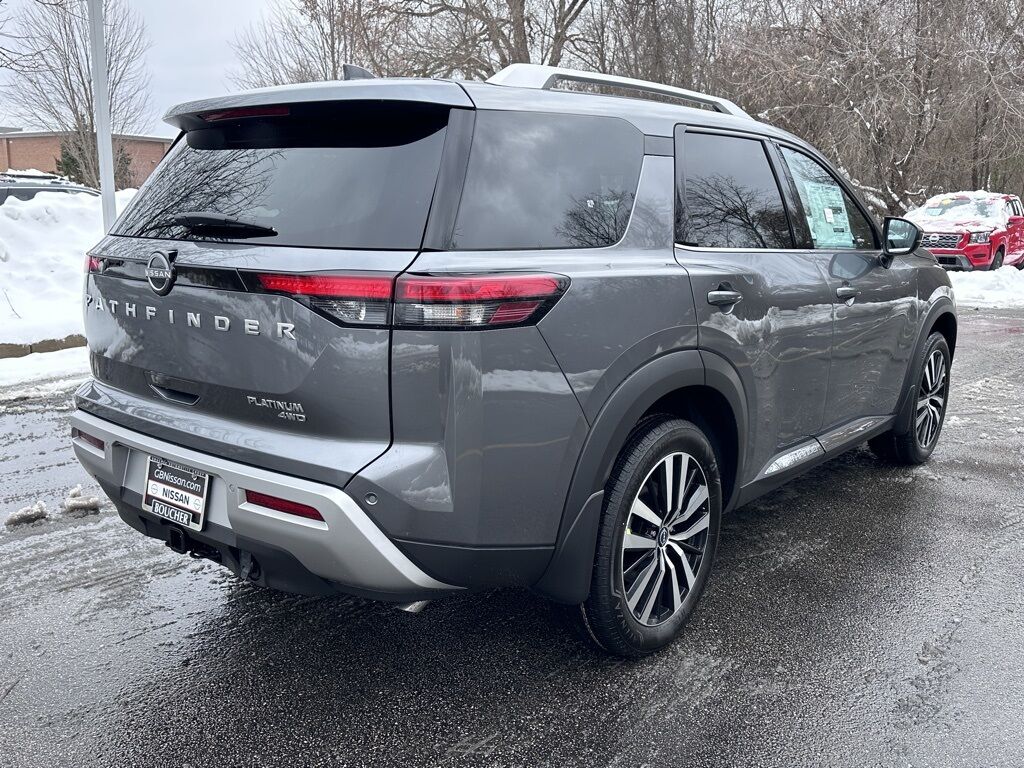 2025 Nissan Pathfinder Platinum