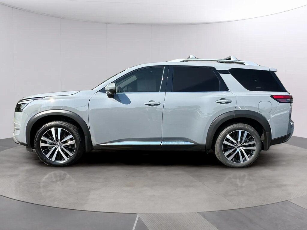 2025 Nissan Pathfinder Platinum San Clemente CA