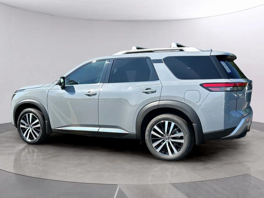 2025 Nissan Pathfinder Platinum San Clemente CA