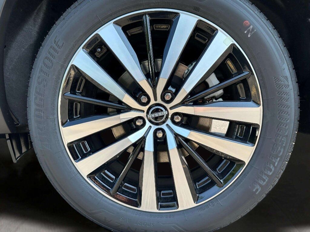 2025 Nissan Pathfinder Platinum San Clemente CA