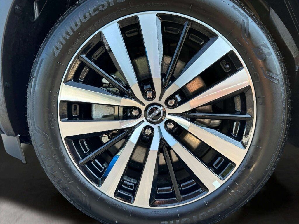 2025 Nissan Pathfinder Platinum San Clemente CA
