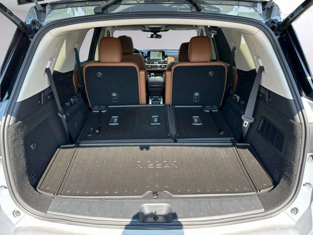2025 Nissan Pathfinder Platinum San Clemente CA
