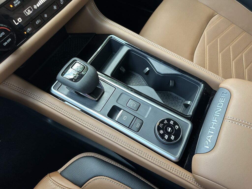 2025 Nissan Pathfinder Platinum San Clemente CA