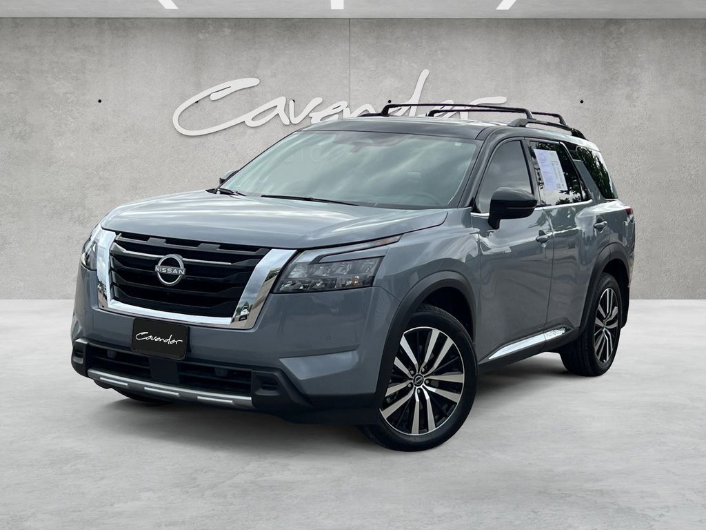 2025 Nissan Pathfinder Platinum