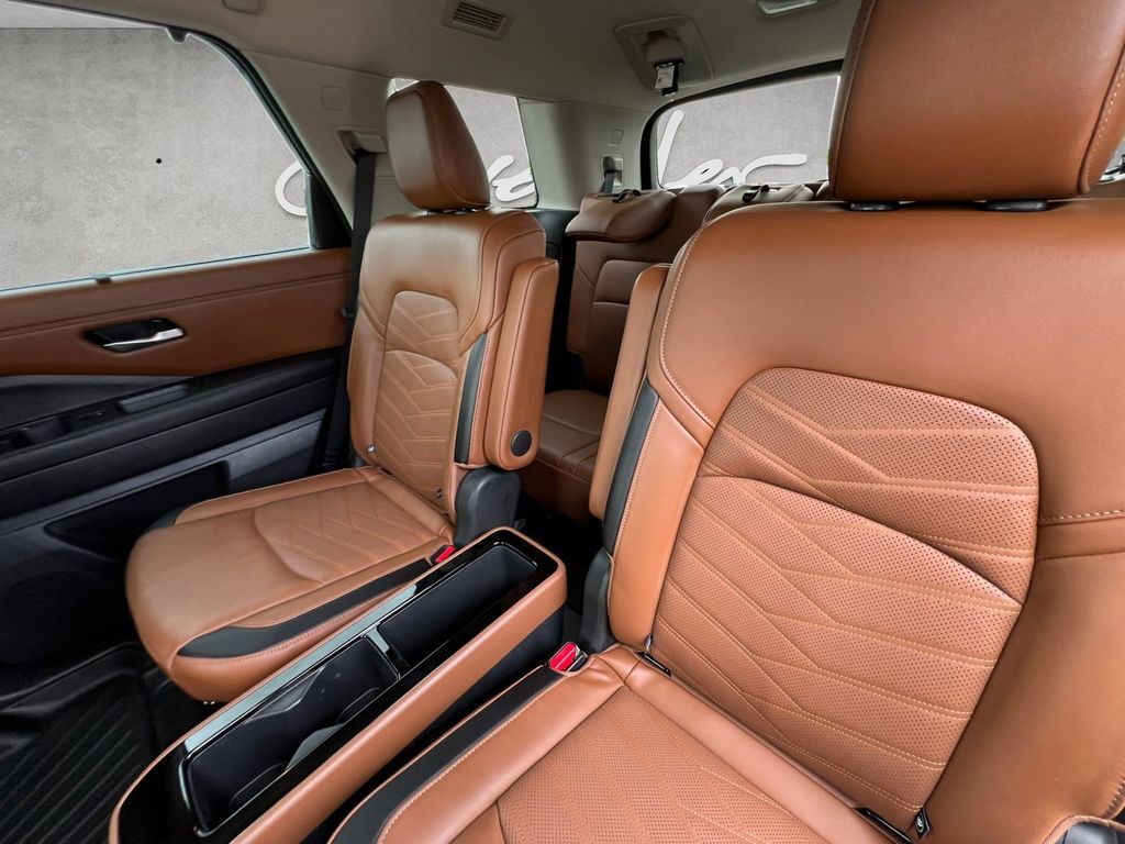 2025 Nissan Pathfinder Platinum San Marcos TX