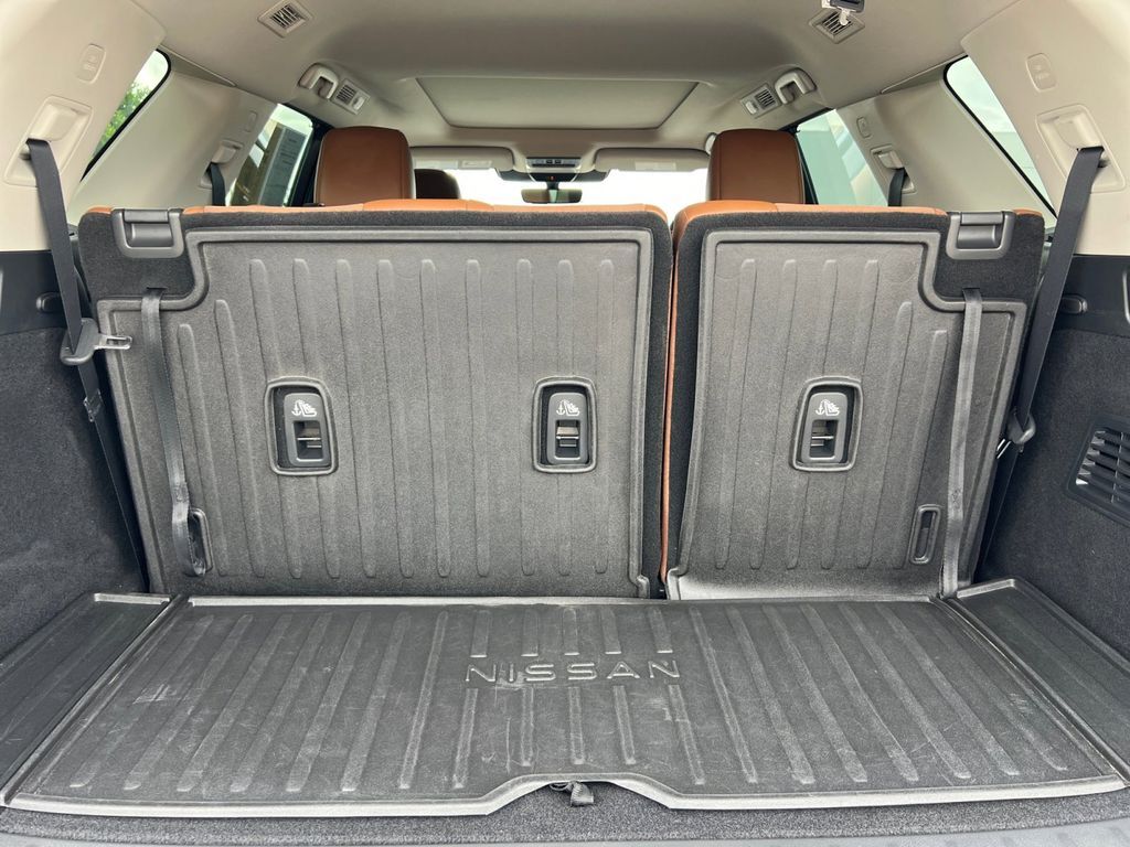 2025 Nissan Pathfinder Platinum San Marcos TX