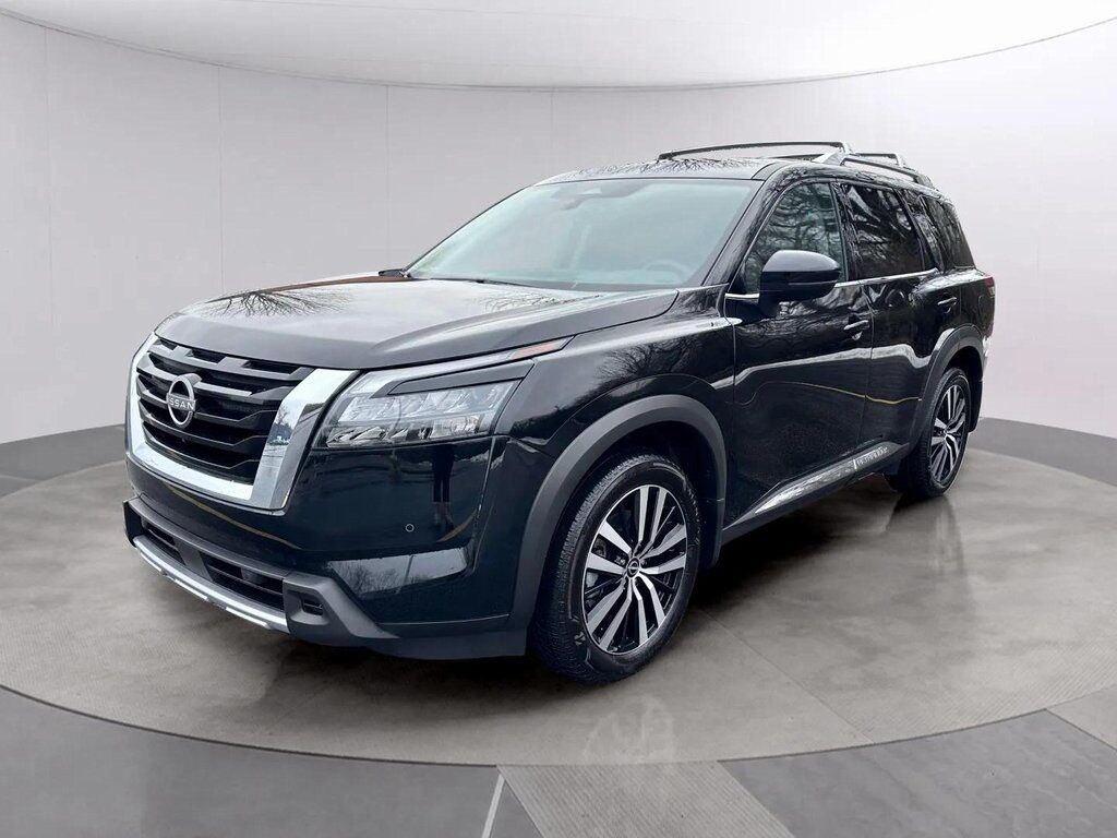 2025 Nissan Pathfinder Platinum San Clemente CA