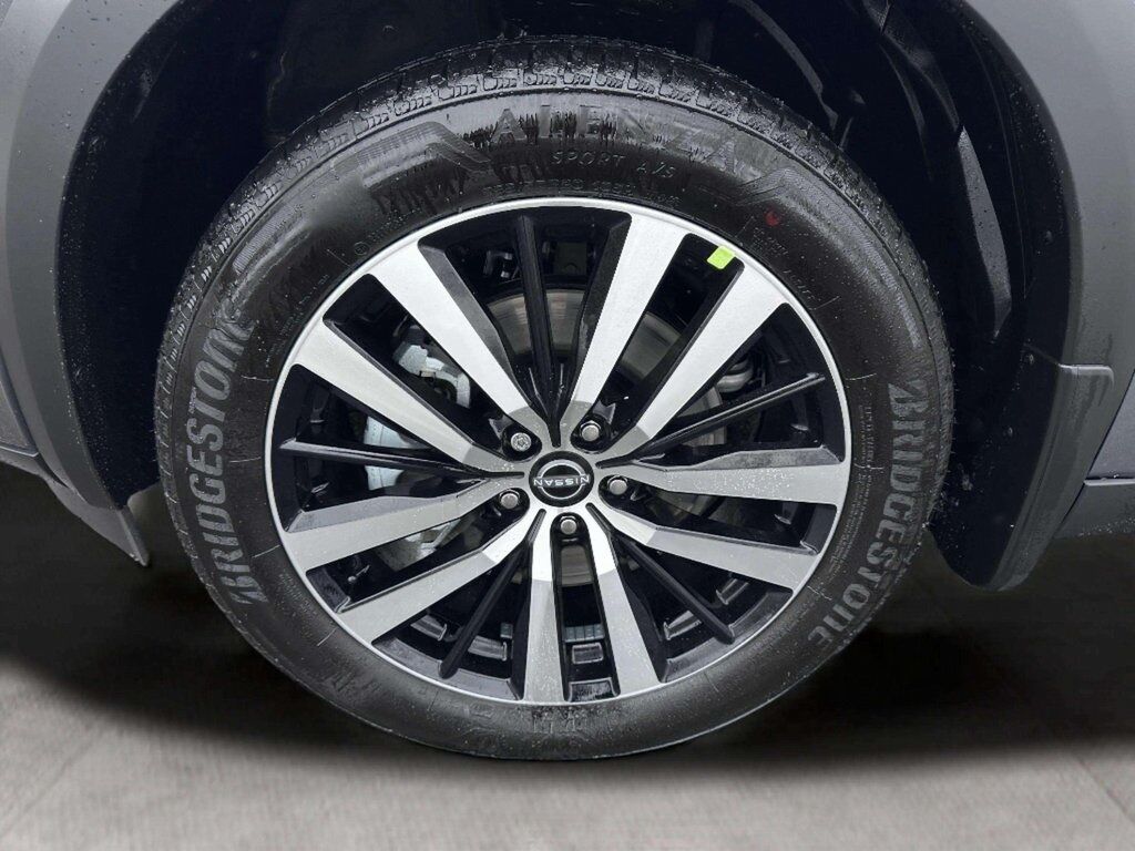 2025 Nissan Pathfinder Platinum San Clemente CA