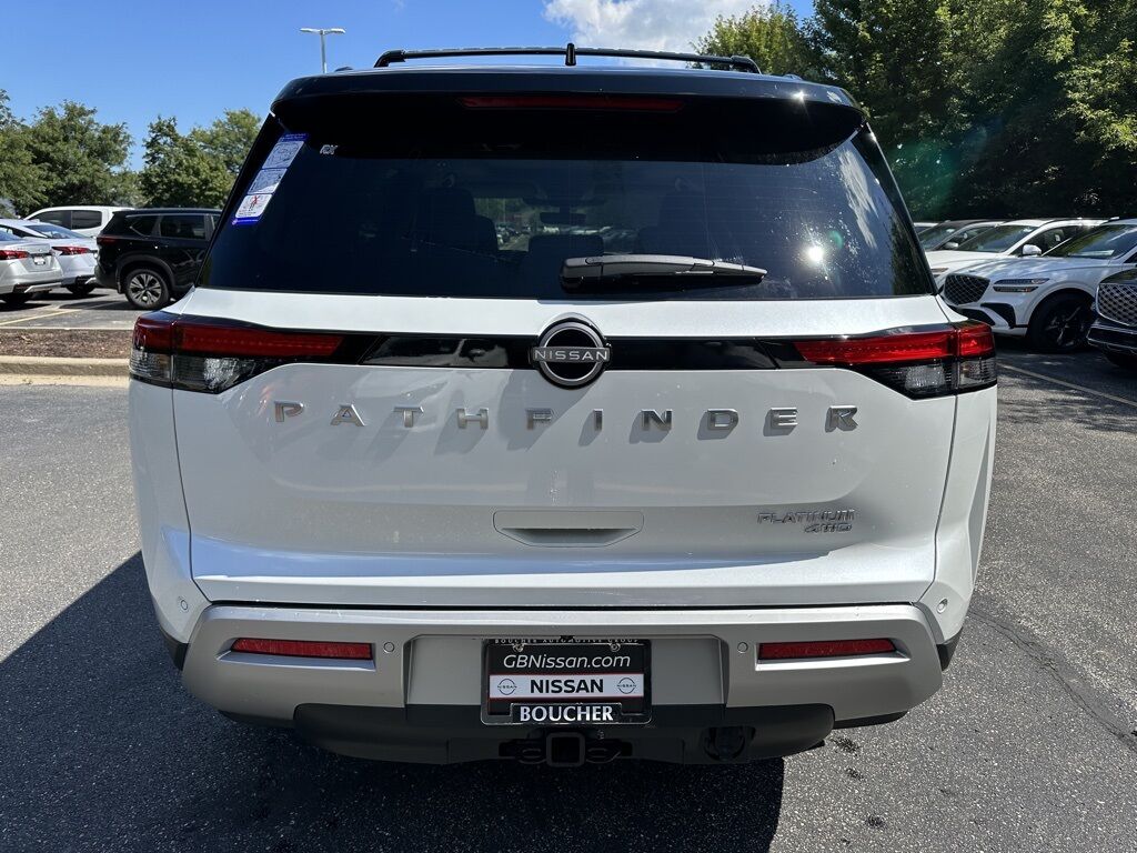 2025 Nissan Pathfinder Platinum San Clemente CA