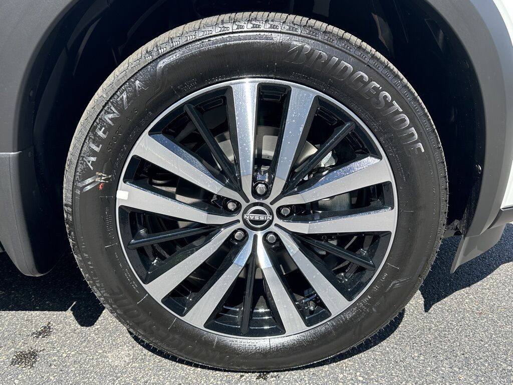 2025 Nissan Pathfinder Platinum San Clemente CA