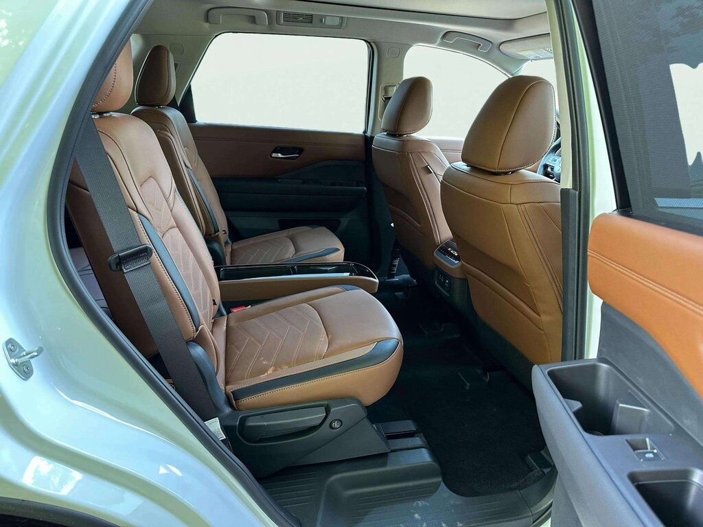 2025 Nissan Pathfinder Platinum San Clemente CA