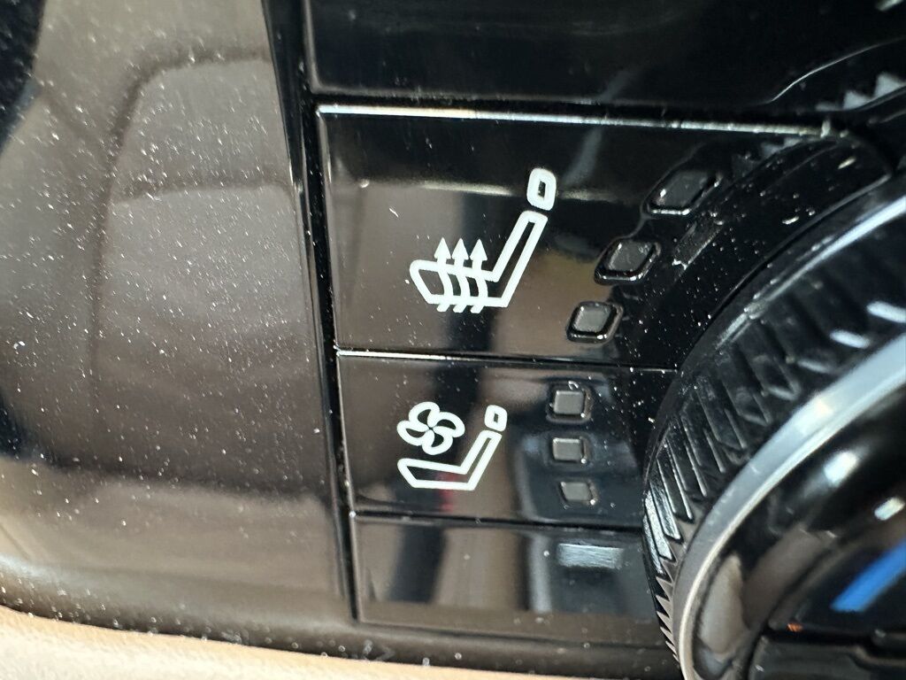 2025 Nissan Pathfinder Platinum w/Captain&apos;s Chairs Package San Clemente CA