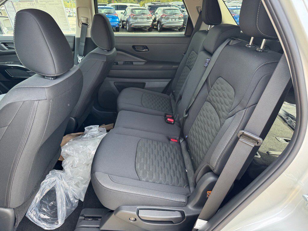 2025 Nissan Pathfinder S Johnson City TN 2025 Nissan Pathfinder S Johnson City TN