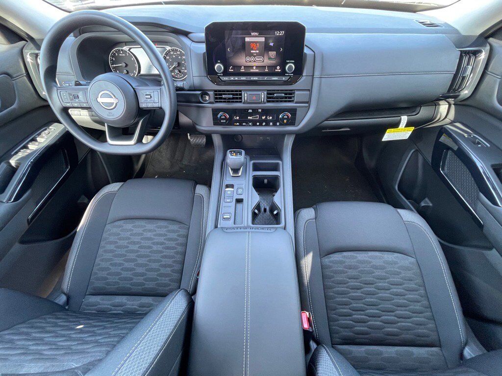 2025 Nissan Pathfinder S Oak Ridge TN 2025 Nissan Pathfinder S Oak Ridge TN