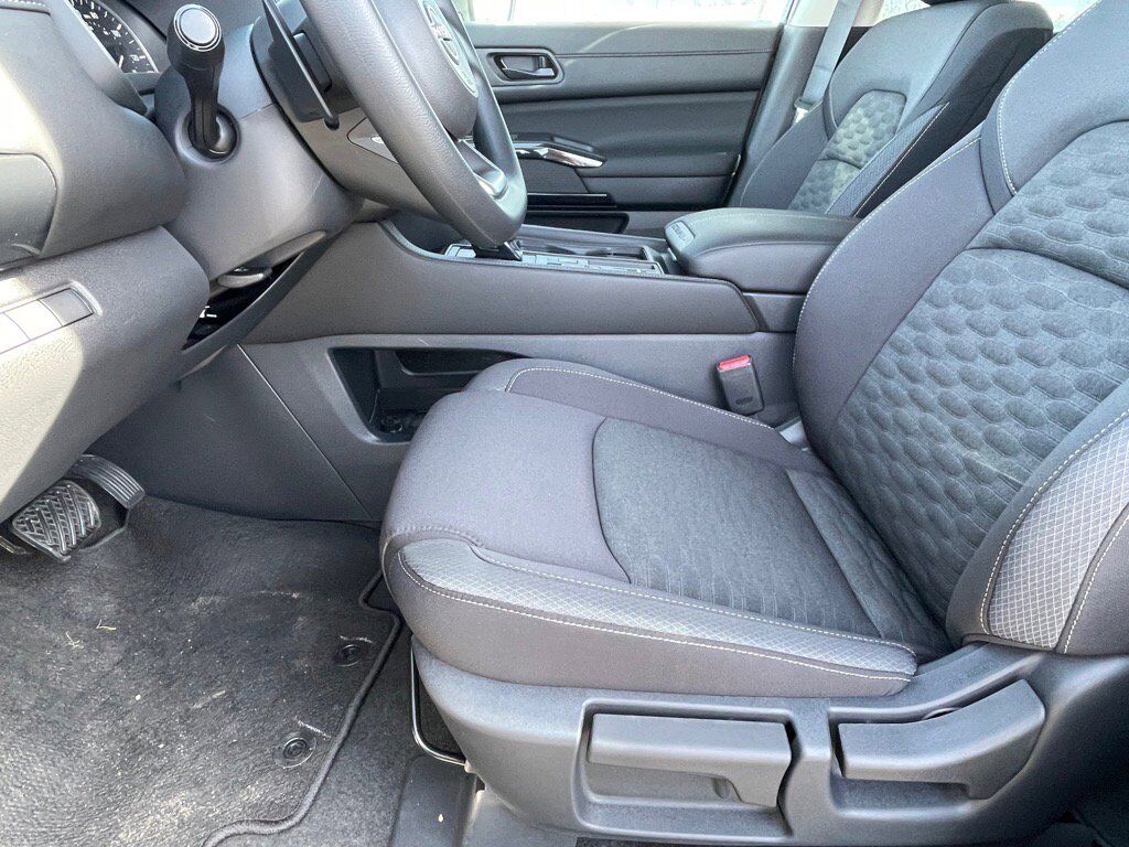 2025 Nissan Pathfinder S Oak Ridge TN 2025 Nissan Pathfinder S Oak Ridge TN