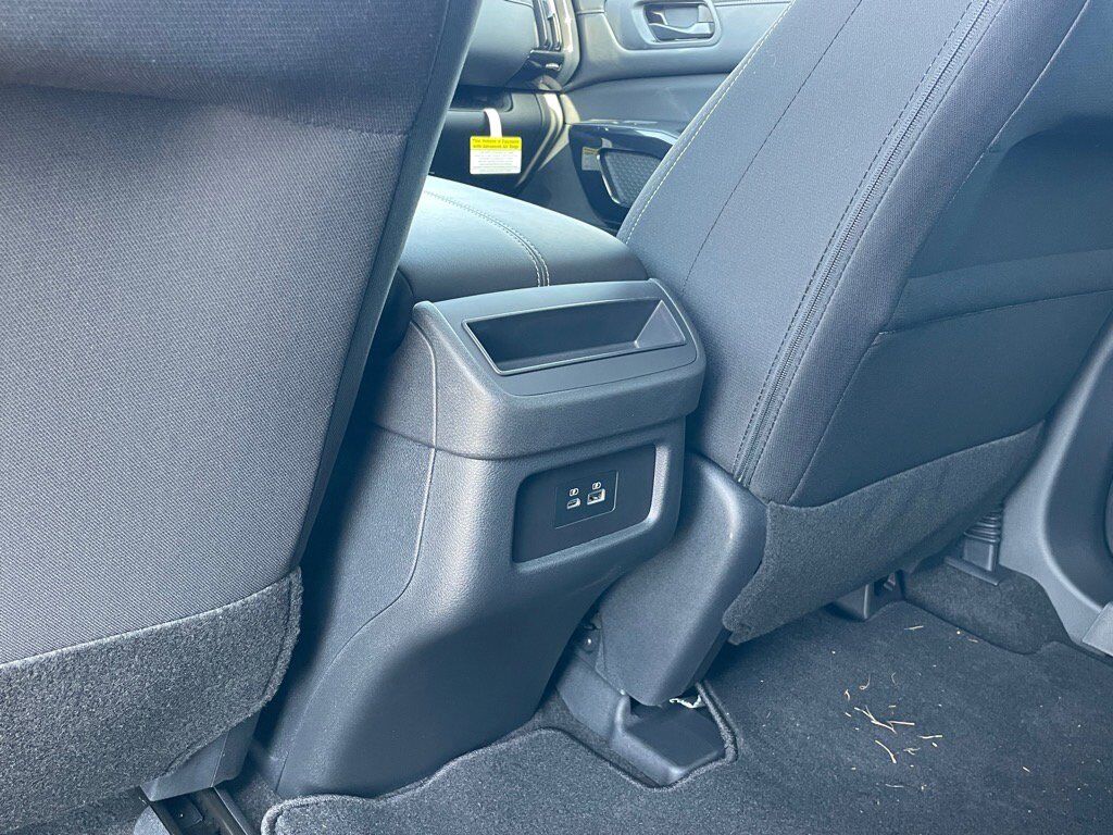 2025 Nissan Pathfinder S Oak Ridge TN 2025 Nissan Pathfinder S Oak Ridge TN