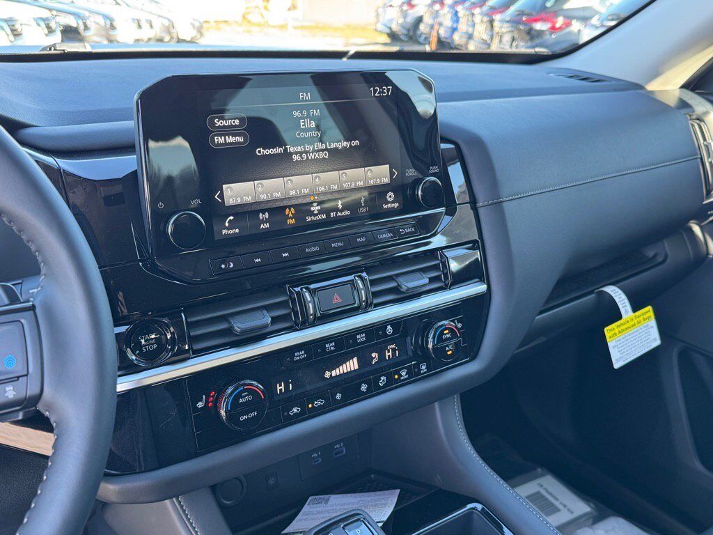 2025 Nissan Pathfinder SL Johnson City TN 2025 Nissan Pathfinder SL Johnson City TN