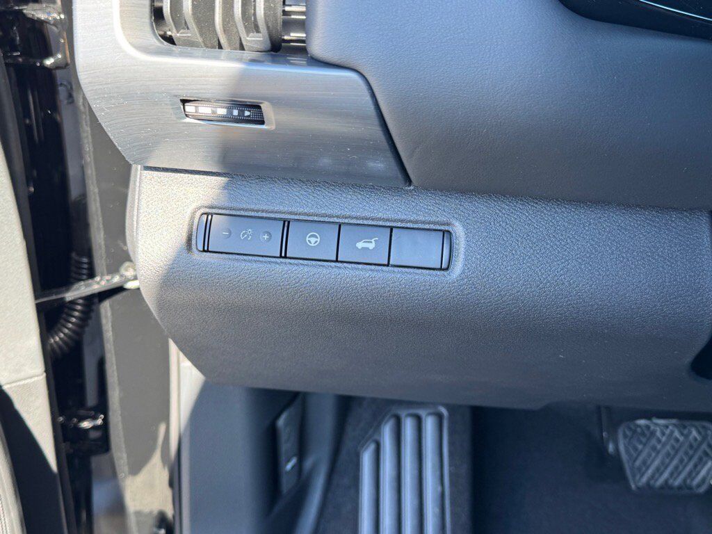 2025 Nissan Pathfinder SL Johnson City TN 2025 Nissan Pathfinder SL Johnson City TN