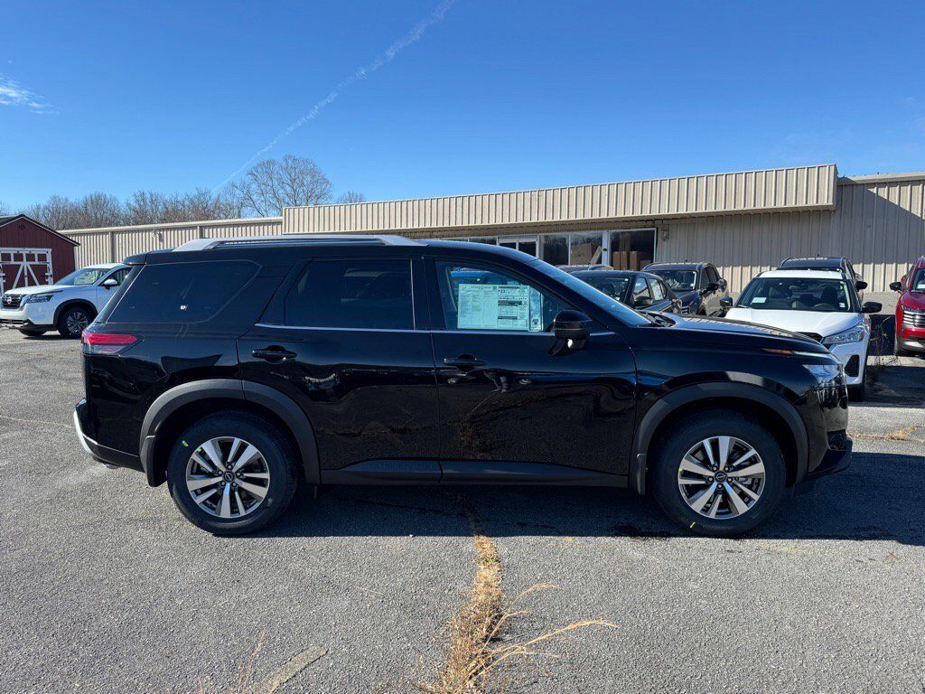 2025 Nissan Pathfinder SL Johnson City TN 2025 Nissan Pathfinder SL Johnson City TN