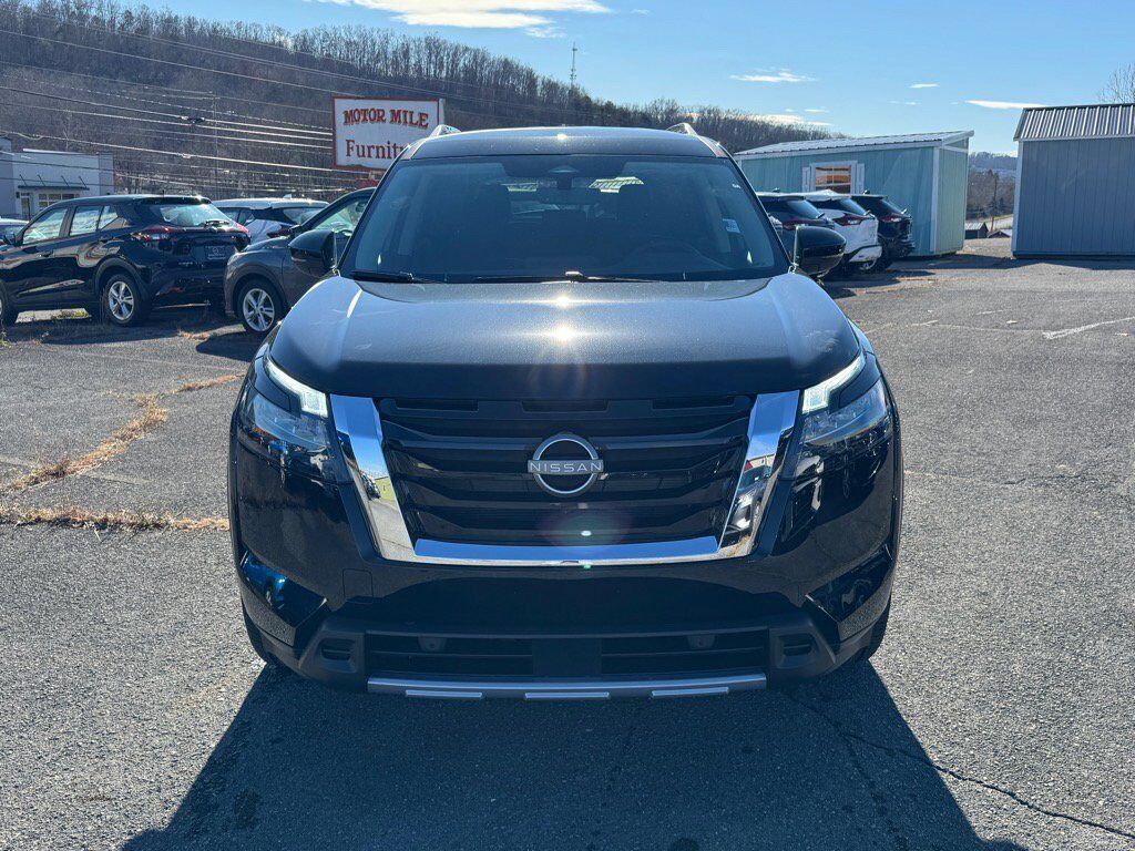 2025 Nissan Pathfinder SL Johnson City TN 2025 Nissan Pathfinder SL Johnson City TN