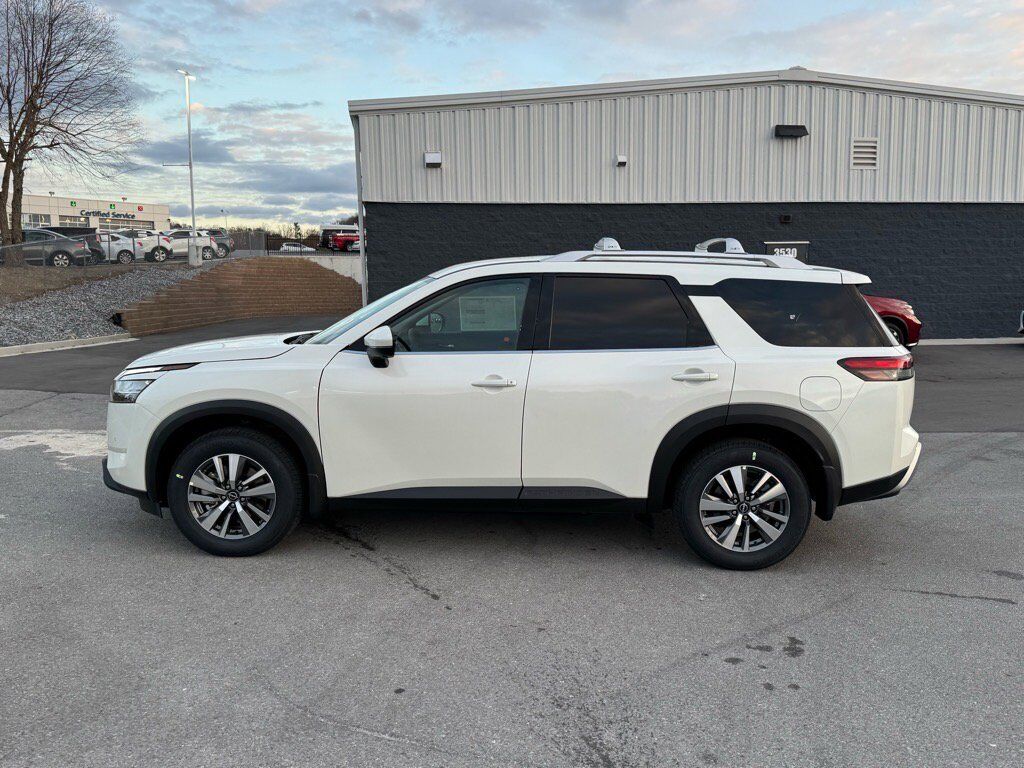 2025 Nissan Pathfinder SL Johnson City TN 2025 Nissan Pathfinder SL Johnson City TN