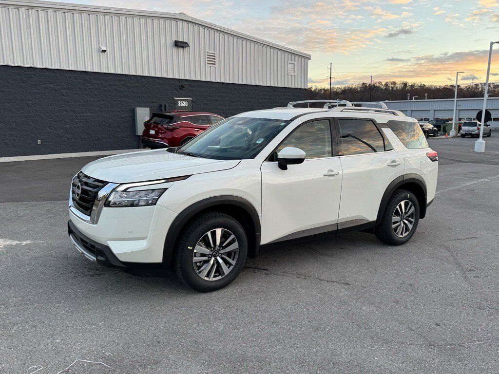 2025 Nissan Pathfinder SL Johnson City TN 2025 Nissan Pathfinder SL Johnson City TN