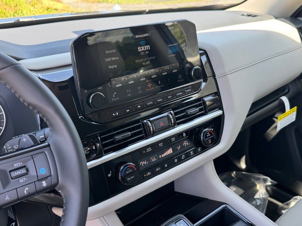 2025 Nissan Pathfinder SL Johnson City TN 2025 Nissan Pathfinder SL Johnson City TN