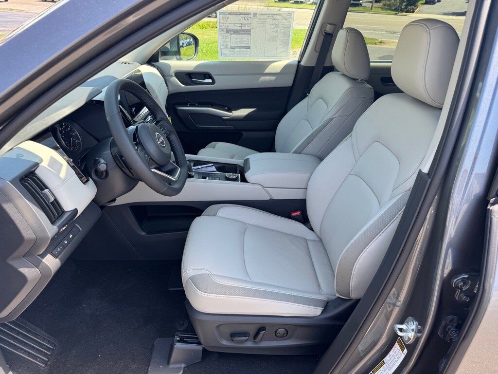 2025 Nissan Pathfinder SL Johnson City TN 2025 Nissan Pathfinder SL Johnson City TN