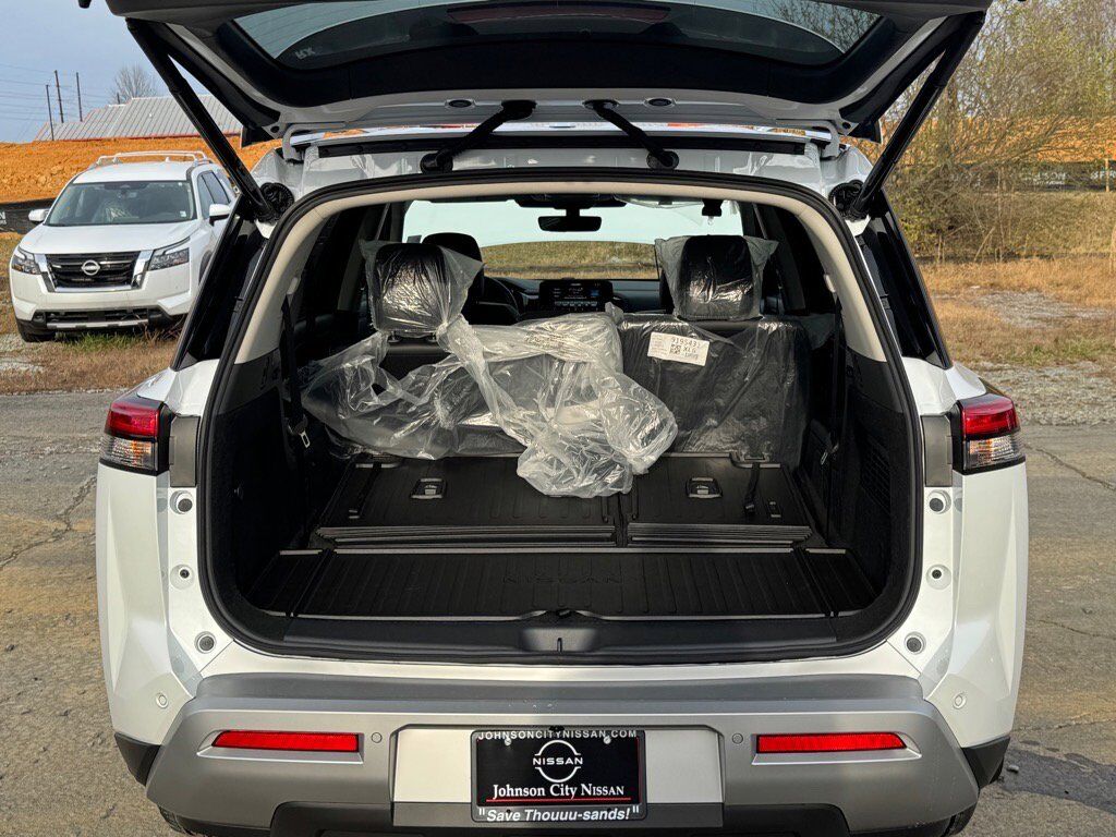 2025 Nissan Pathfinder SL Johnson City TN 2025 Nissan Pathfinder SL Johnson City TN