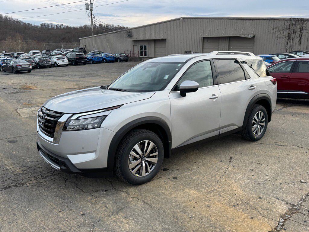 2025 Nissan Pathfinder SL Johnson City TN 2025 Nissan Pathfinder SL Johnson City TN