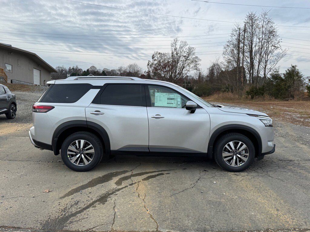2025 Nissan Pathfinder SL Johnson City TN 2025 Nissan Pathfinder SL Johnson City TN