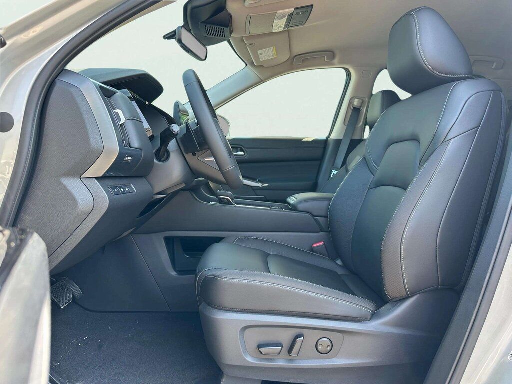 2025 Nissan Pathfinder SL San Clemente CA 2025 Nissan Pathfinder SL San Clemente CA