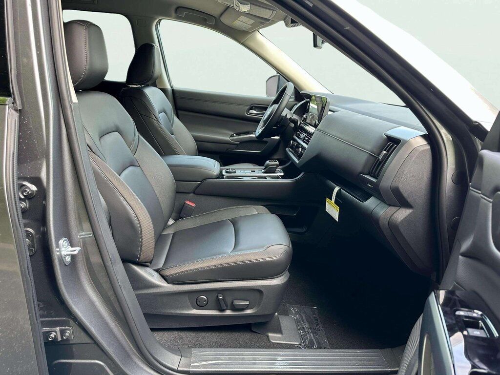 2025 Nissan Pathfinder SL San Clemente CA