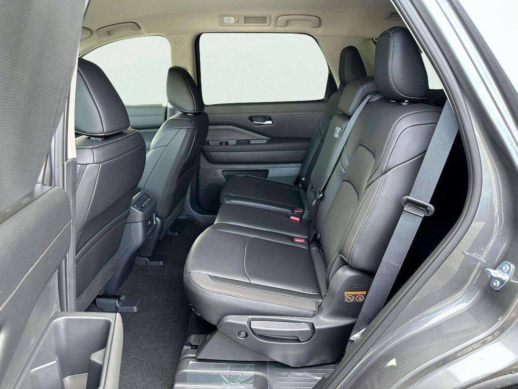 2025 Nissan Pathfinder SL San Clemente CA