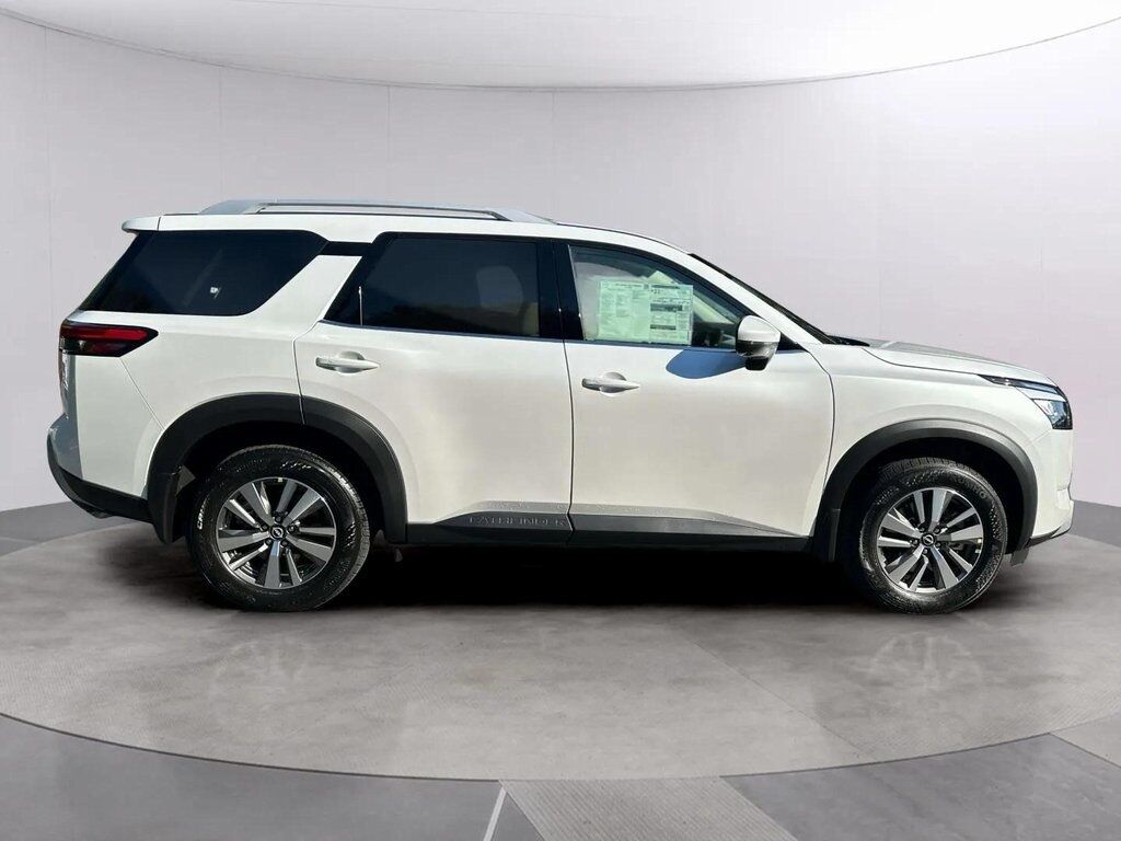 2025 Nissan Pathfinder SL San Clemente CA