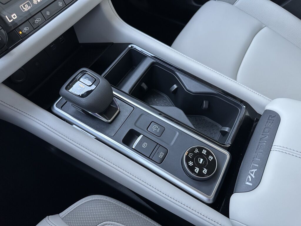 2025 Nissan Pathfinder SL San Clemente CA